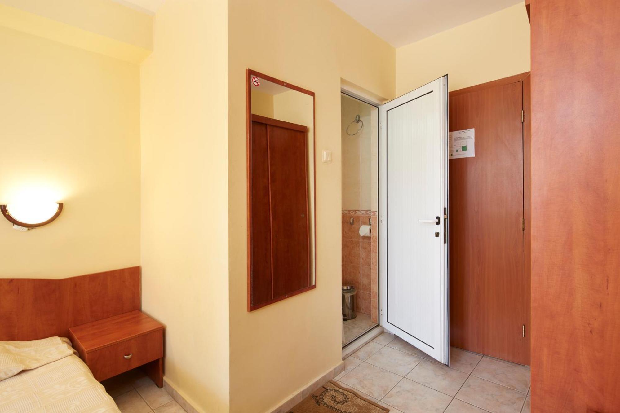 Family Hotel Andreev Nessebar Exterior foto