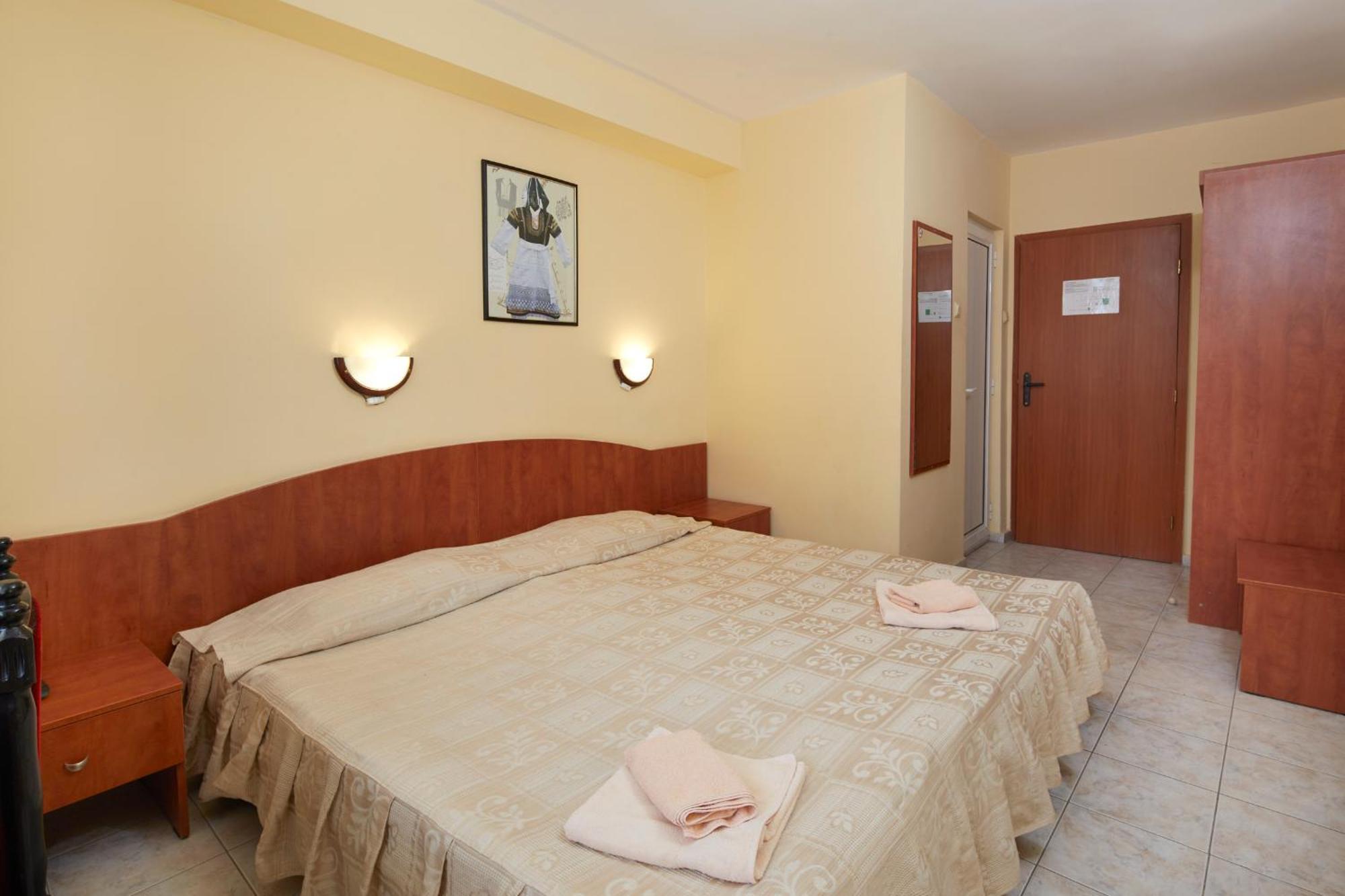 Family Hotel Andreev Nessebar Exterior foto