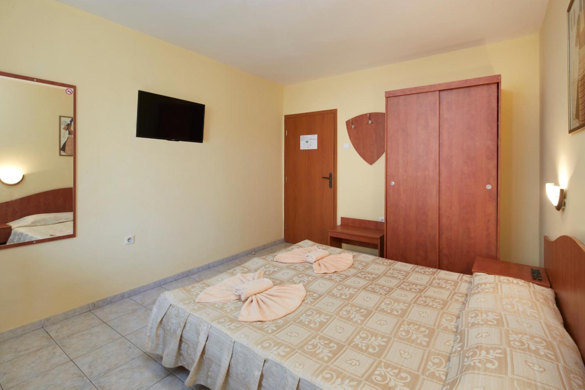 Family Hotel Andreev Nessebar Exterior foto